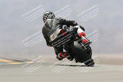 media/Apr-10-2022-SoCal Trackdays (Sun) [[f104b12566]]/Turn 9 Backside (1120am)/